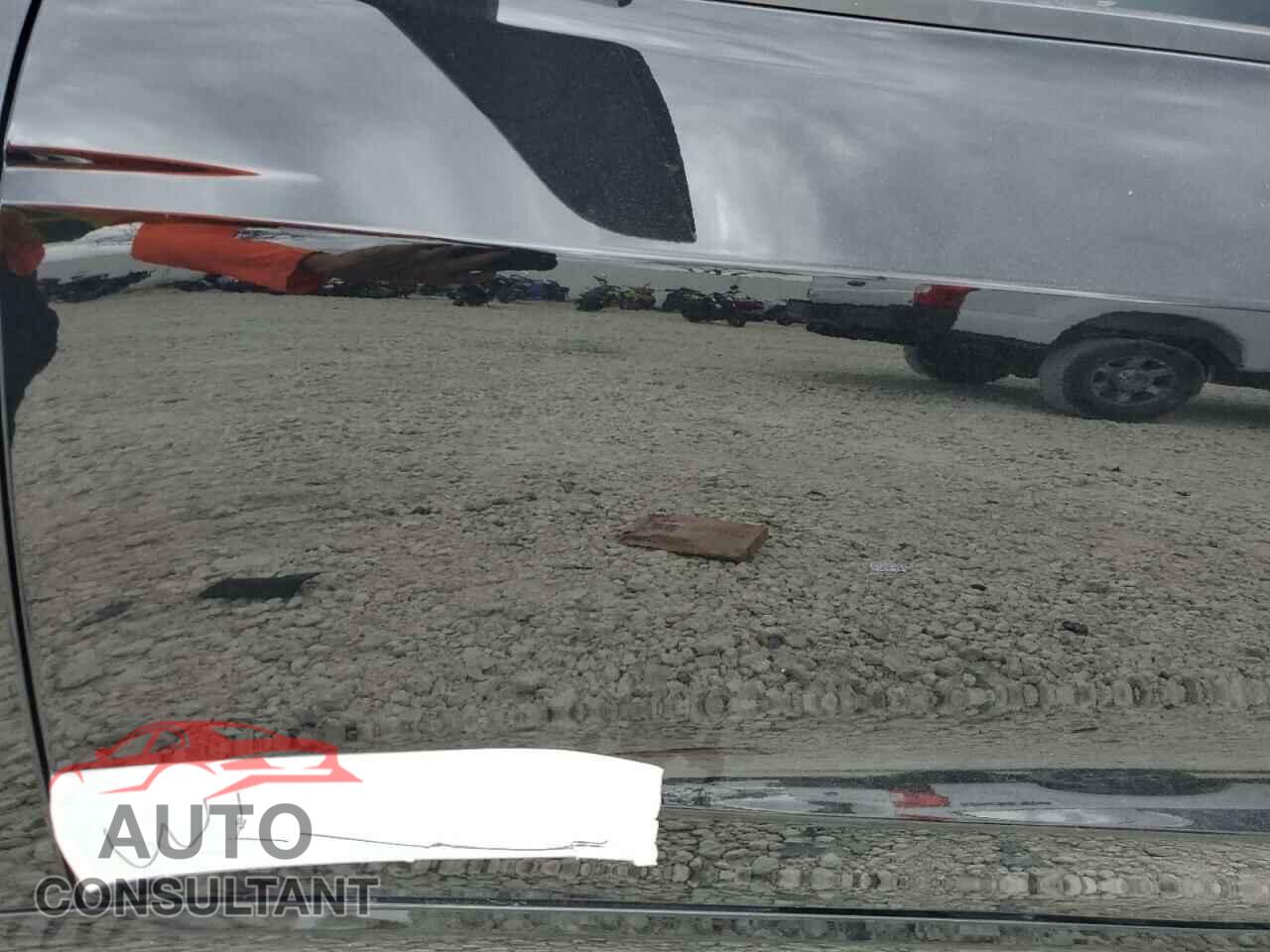 TESLA MODEL 3 2025 - 5YJ3E1EA9SF904844