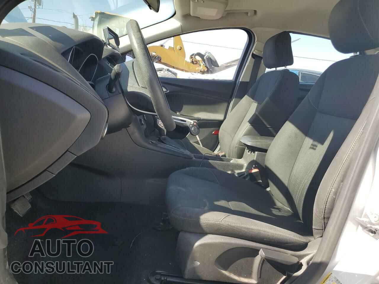 FORD FOCUS 2016 - 1FADP3F20GL344949