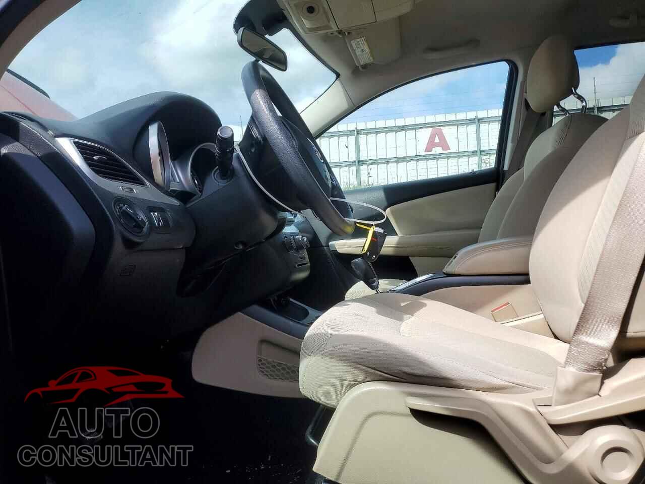 DODGE JOURNEY 2017 - 3C4PDCBG8HT653575
