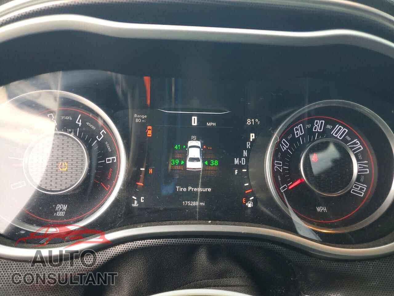 DODGE CHALLENGER 2015 - 2C3CDZBG8FH804989