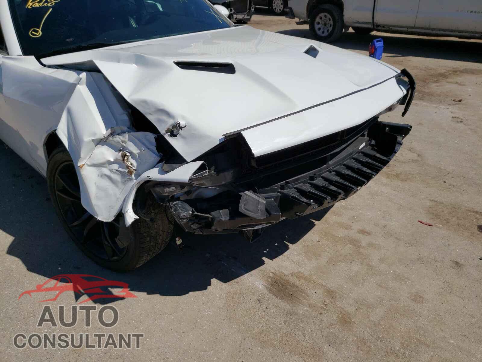 DODGE CHALLENGER 2018 - 2C3CDZAG8JH311436