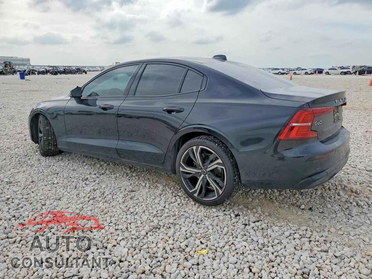 VOLVO S60 2024 - 7JRL12TK1RG317374
