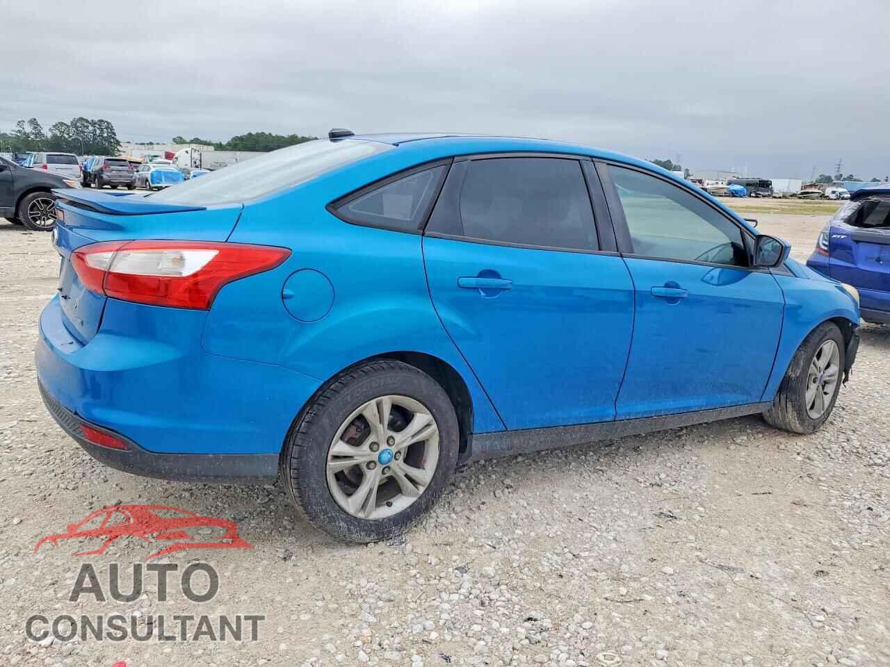 FORD FOCUS 2012 - 1FAHP3F26CL294425