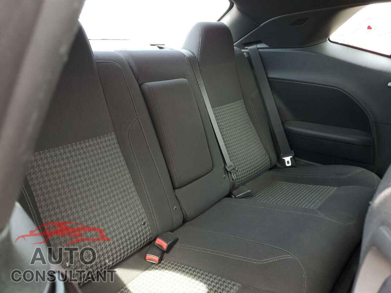 DODGE CHALLENGER 2015 - 2C3CDZAT2FH865494