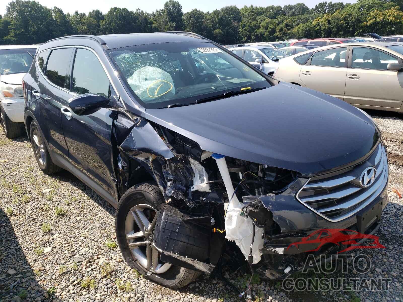 HYUNDAI SANTA FE 2018 - 5NMZUDLB6JH104414