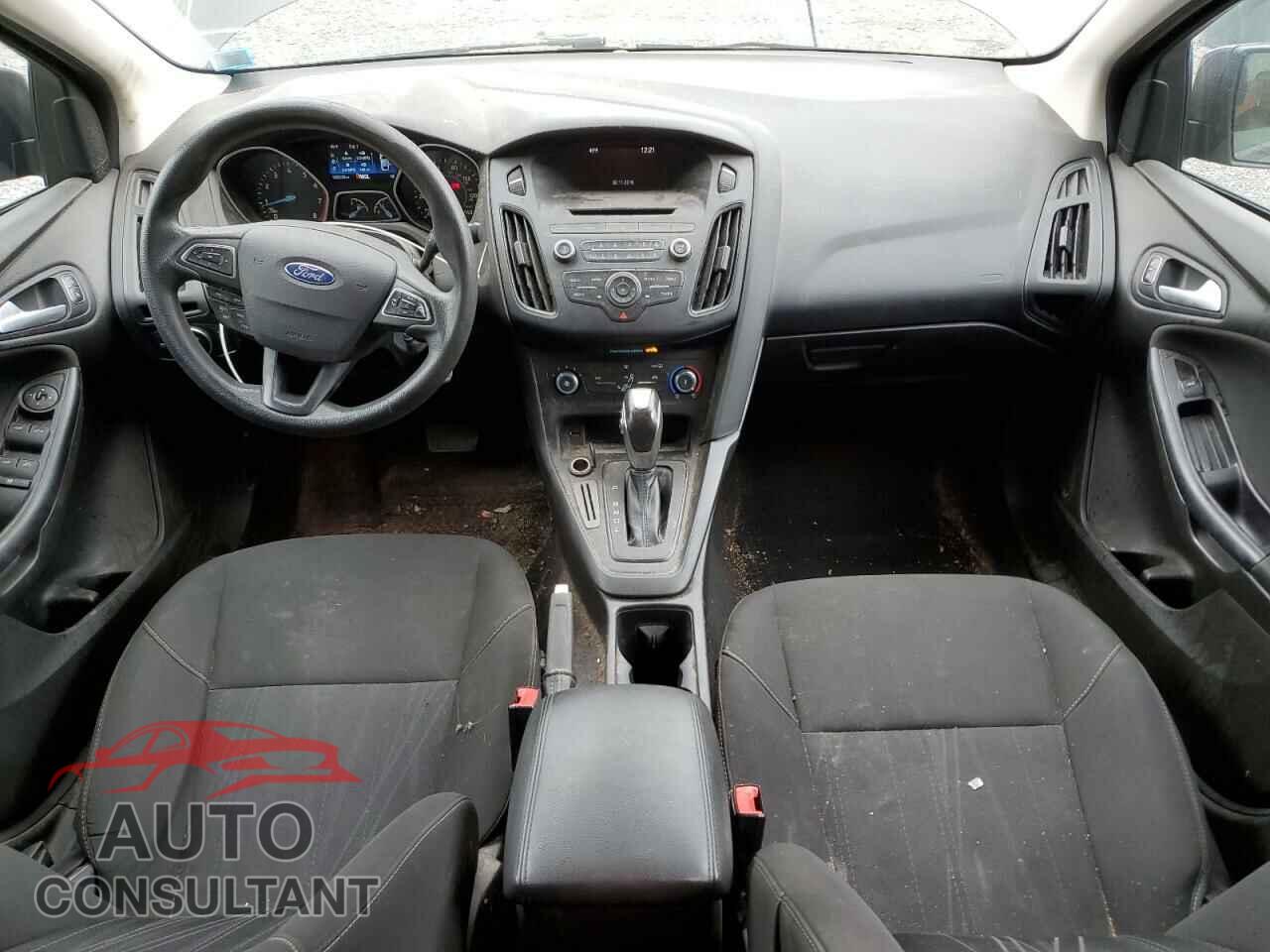 FORD FOCUS 2016 - 1FADP3F2XGL303275