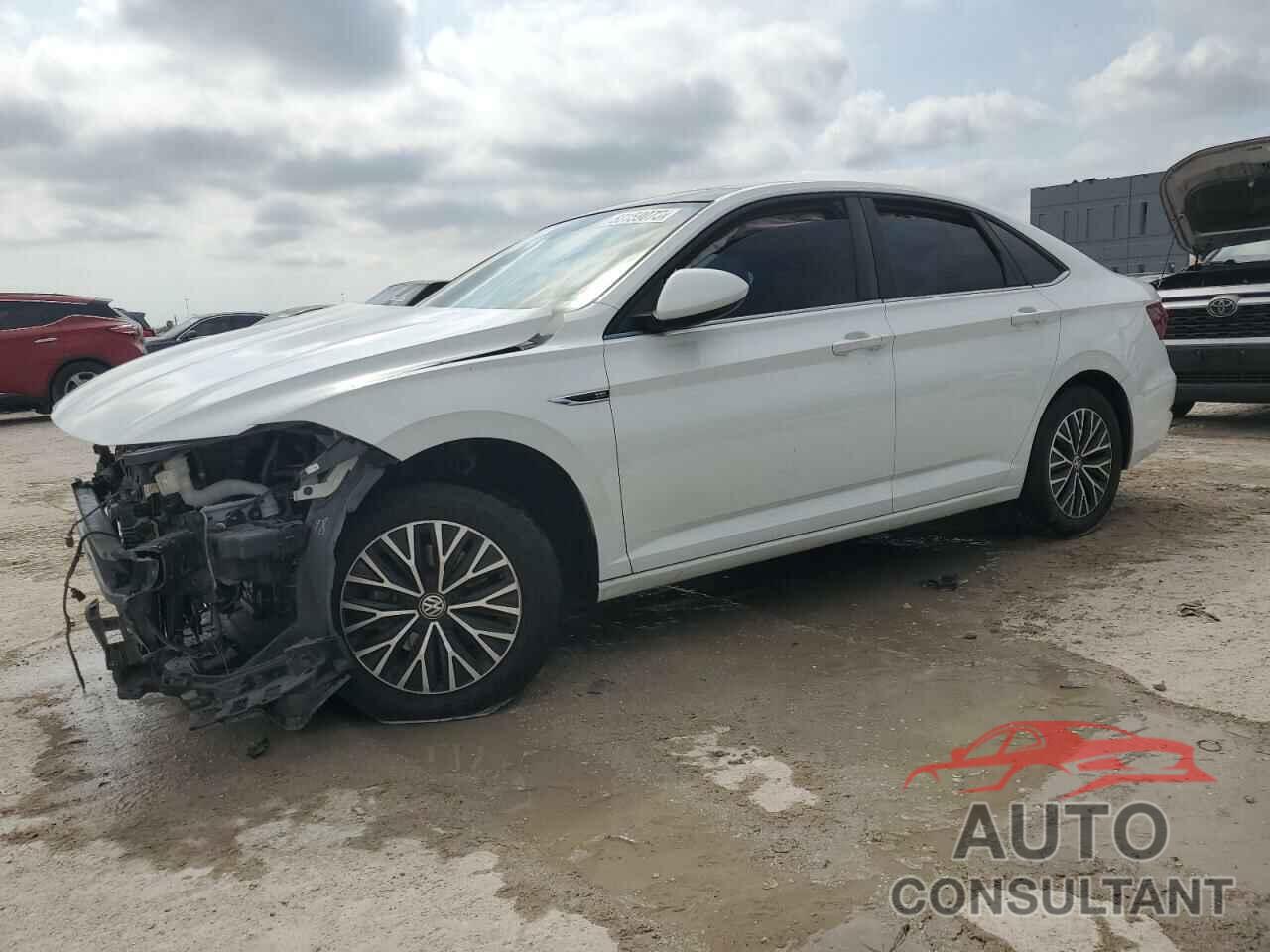 VOLKSWAGEN JETTA 2019 - 3VWEB7BU0KM229901