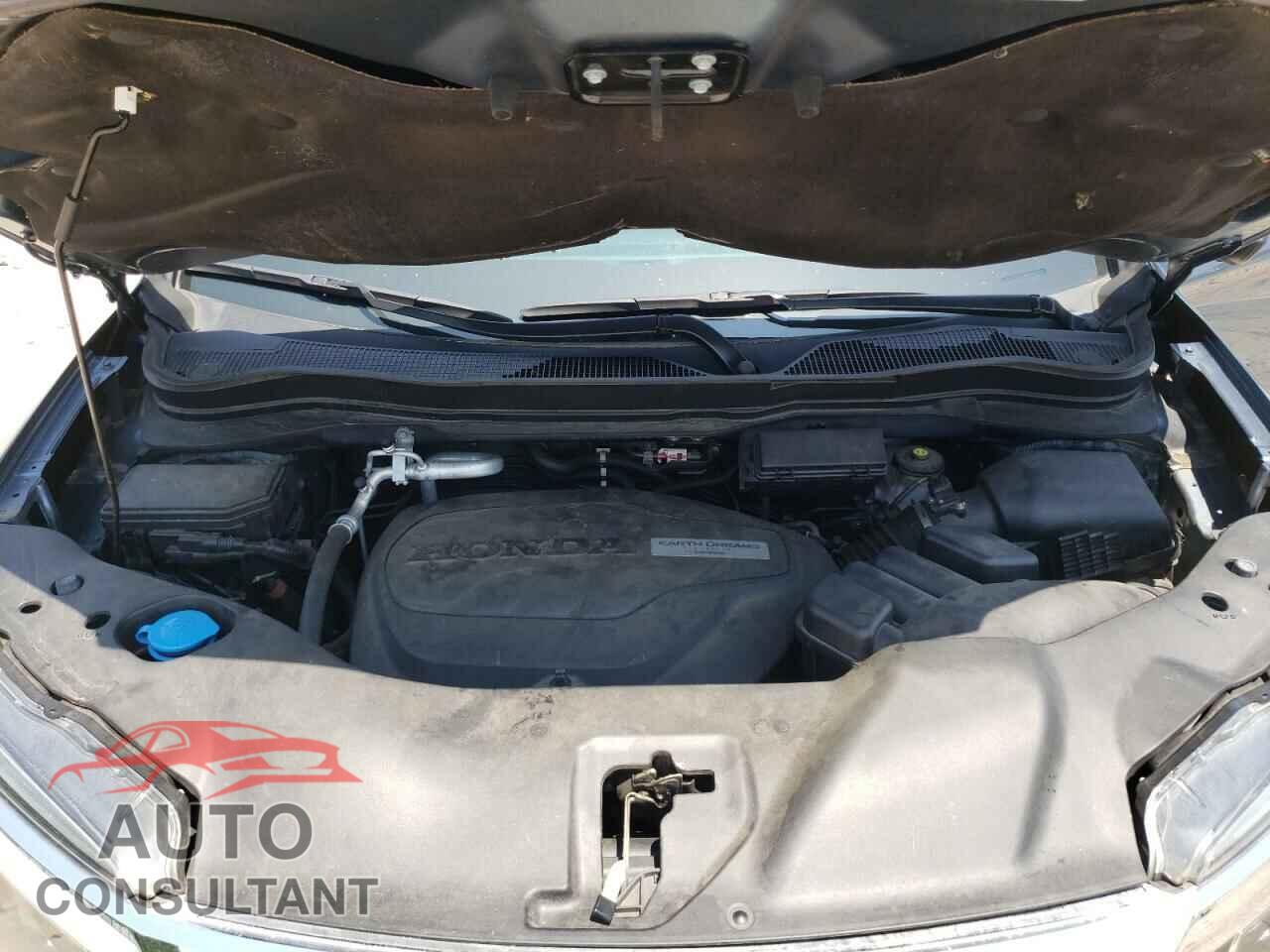 HONDA PILOT 2017 - 5FNYF6H53HB033155
