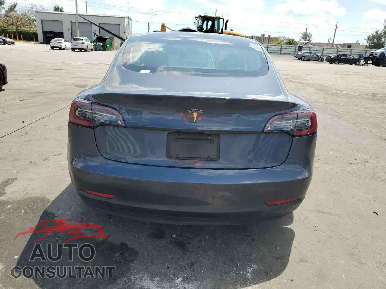 TESLA MODEL 3 2019 - 5YJ3E1EA8KF436363