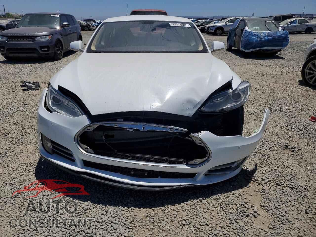 TESLA MODEL S 2014 - 5YJSA1H19EFP49994