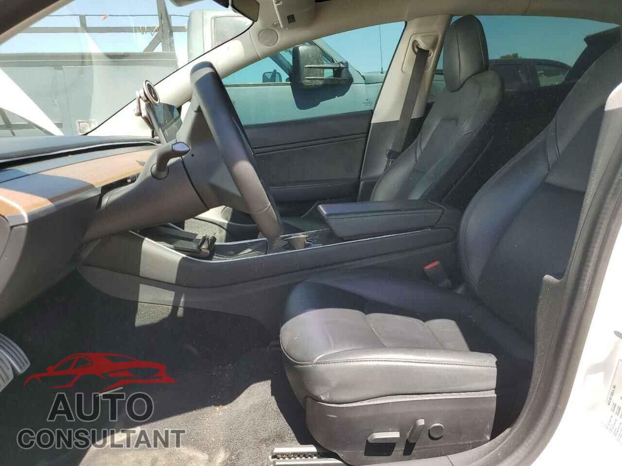 TESLA MODEL 3 2020 - 5YJ3E1EC0LF624331