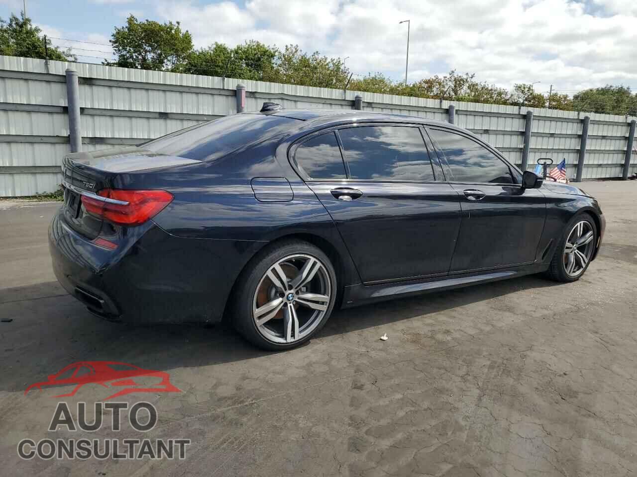 BMW 7 SERIES 2018 - WBA7F2C57JG423681