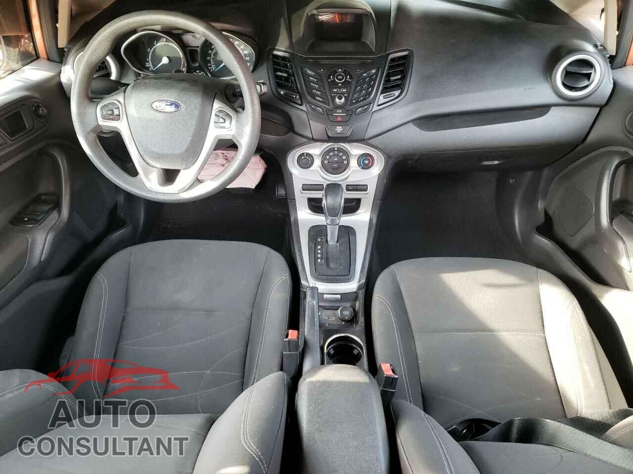 FORD FIESTA 2017 - 3FADP4EJ8HM129124