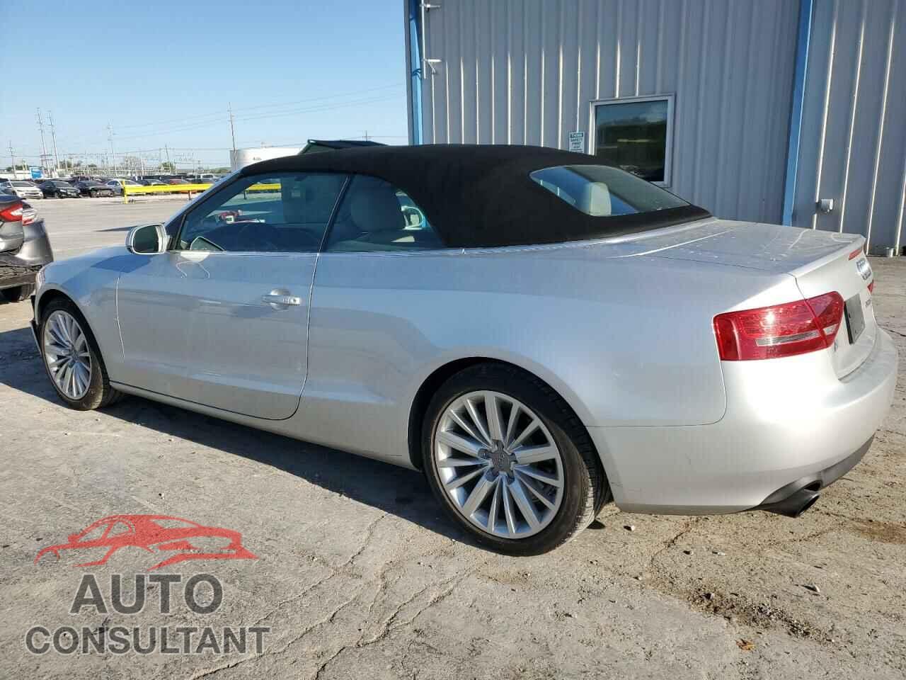 AUDI A5 2012 - WAUJFAFH9CN007166