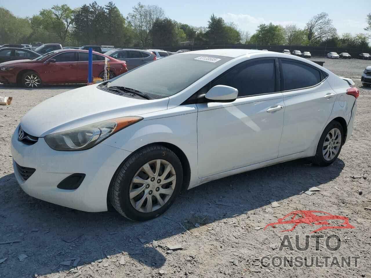 HYUNDAI ELANTRA 2012 - 5NPDH4AE2CH132924