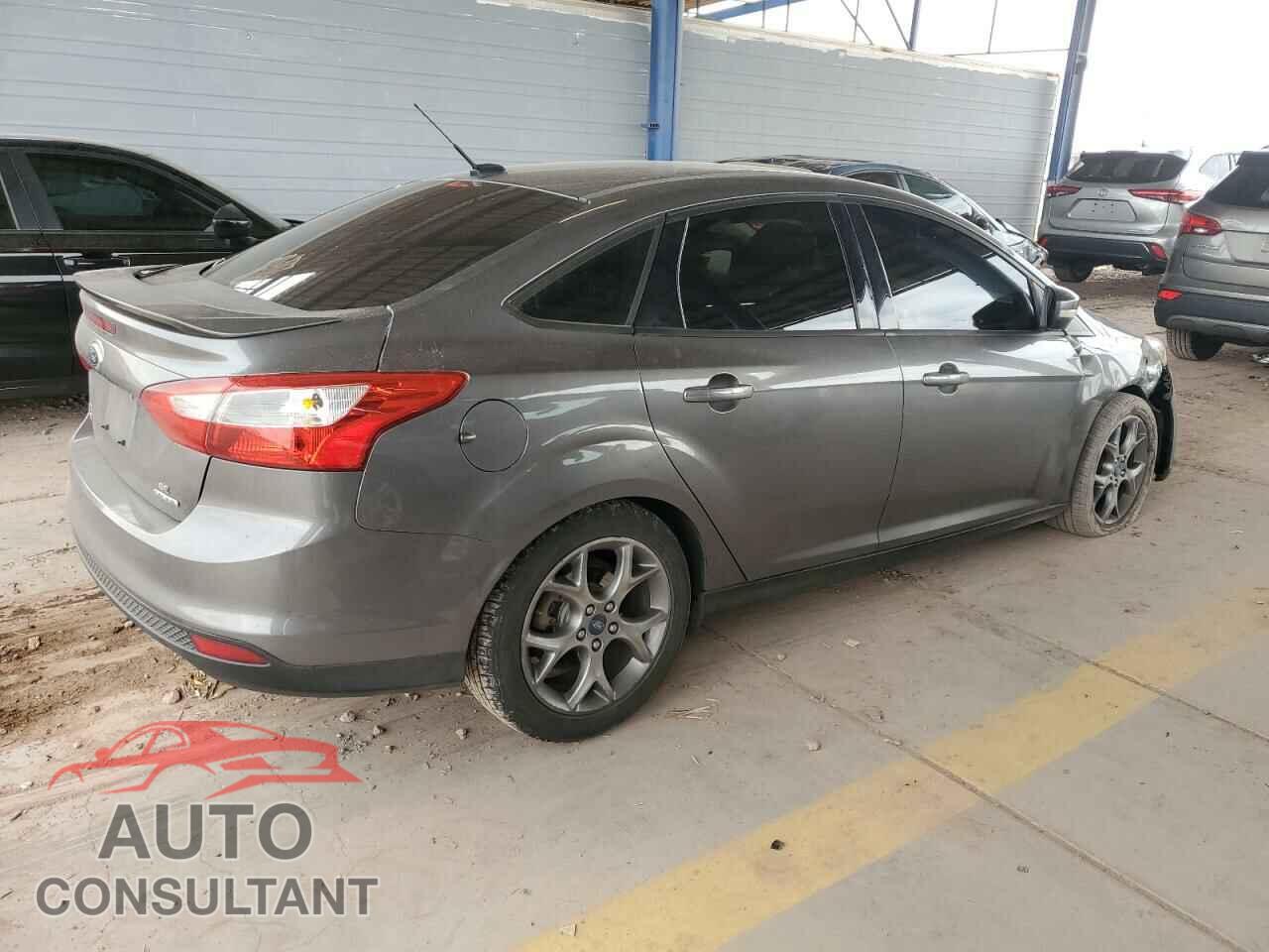 FORD FOCUS 2013 - 1FADP3F27DL131539
