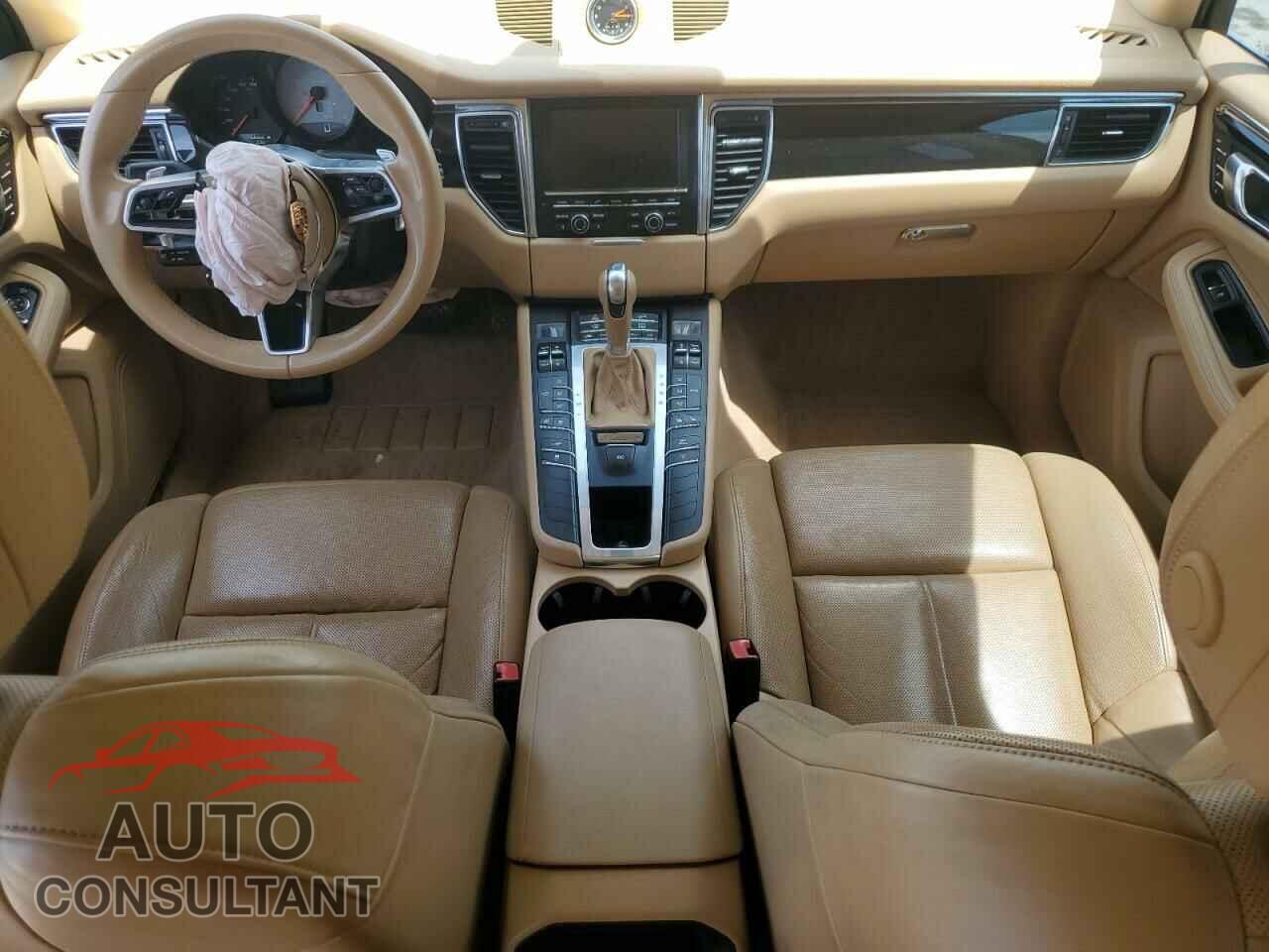 PORSCHE MACAN 2015 - WP1AB2A50FLB53004