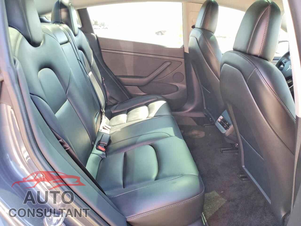 TESLA MODEL 3 2023 - 5YJ3E1EC0PF410543