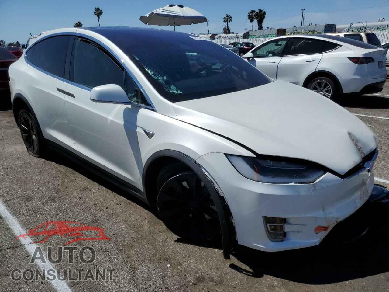 TESLA MODEL X 2019 - 5YJXCBE49KF188700