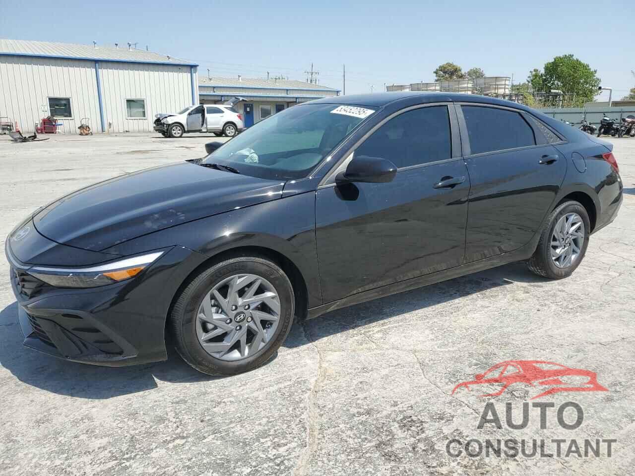 HYUNDAI ELANTRA 2024 - KMHLM4DG3RU813060
