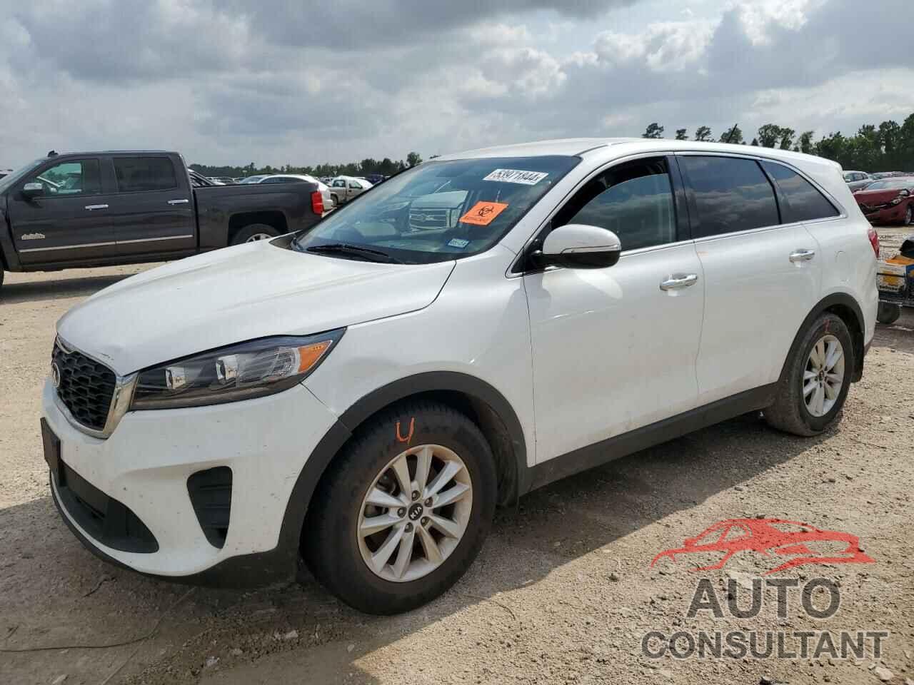 KIA SORENTO 2019 - 5XYPG4A36KG558538