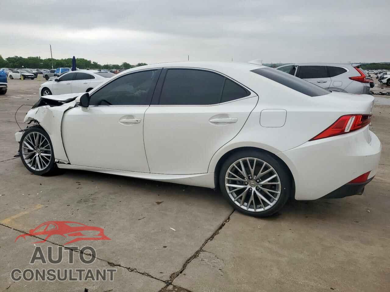 LEXUS IS 2014 - JTHBF1D24E5034203