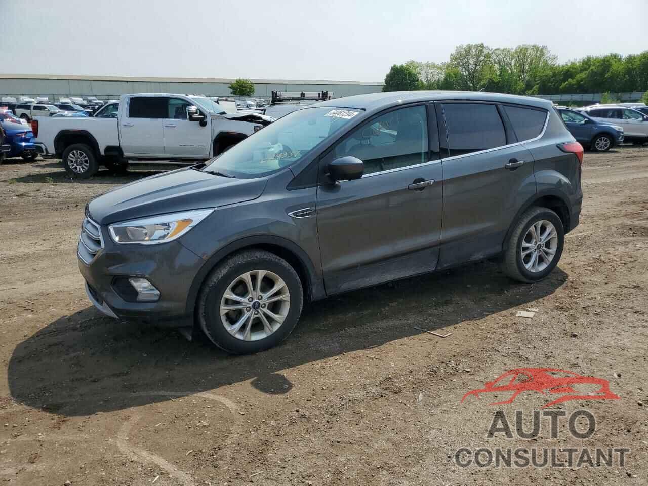 FORD ESCAPE 2019 - 1FMCU0GD0KUC24337