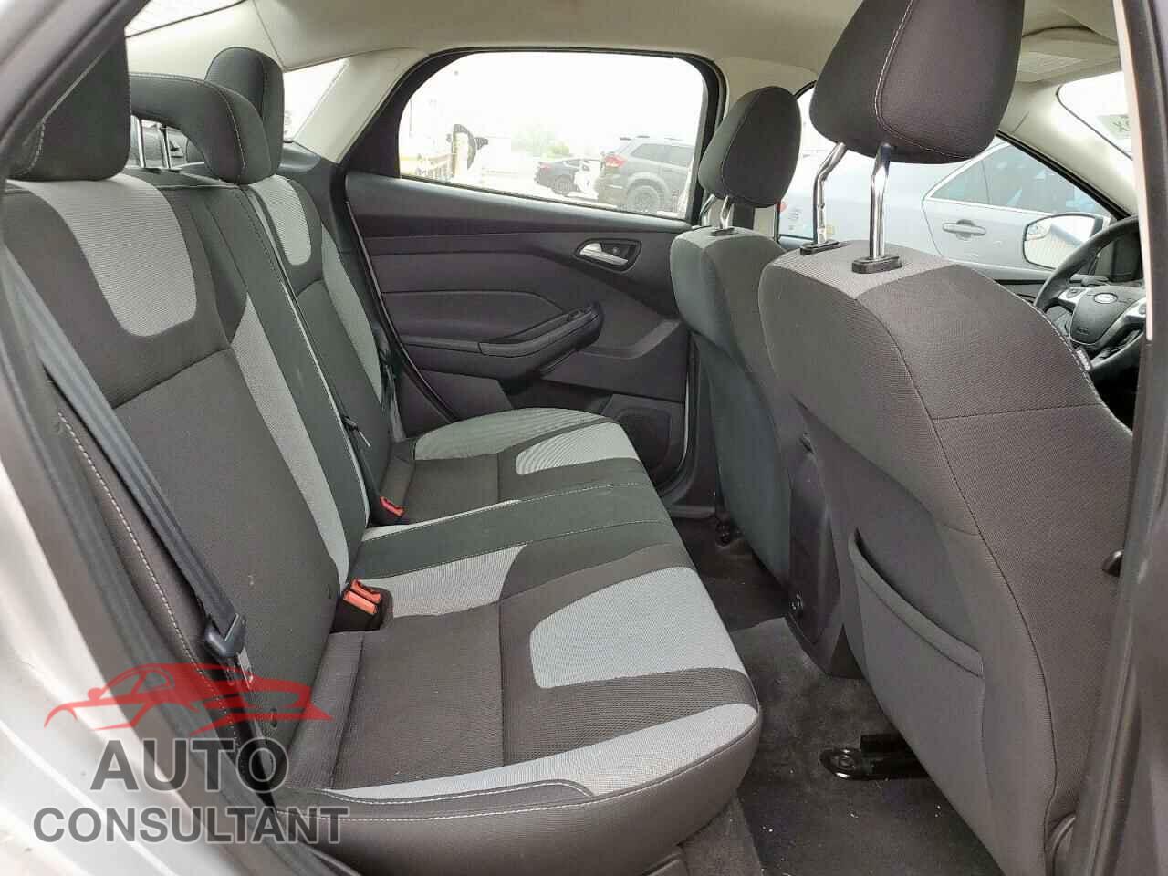 FORD FOCUS 2012 - 1FAHP3F2XCL278700