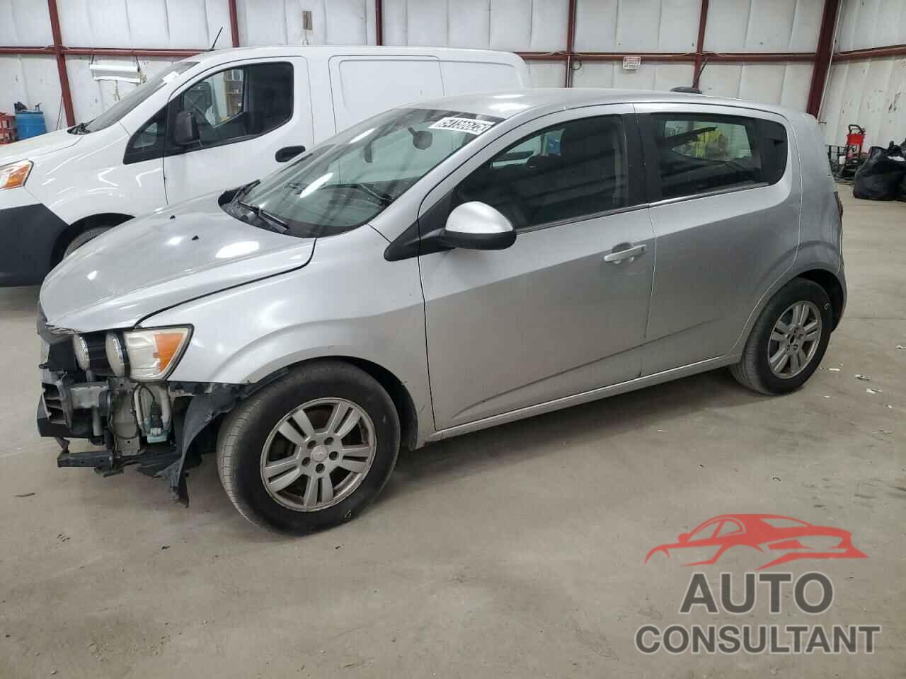 CHEVROLET SONIC 2015 - 1G1JC6SG7F4107565