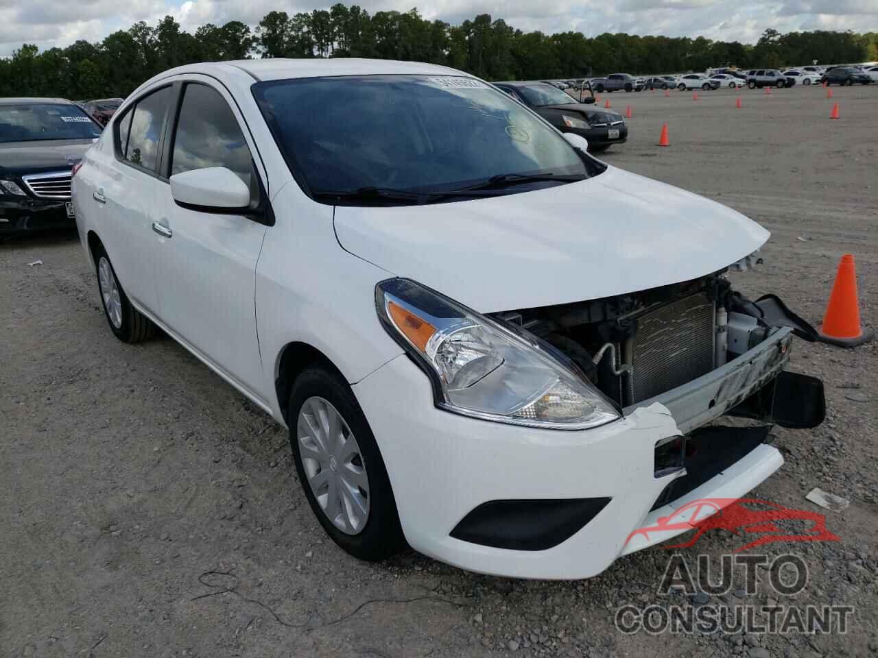 NISSAN VERSA 2019 - 3N1CN7AP2KL867704