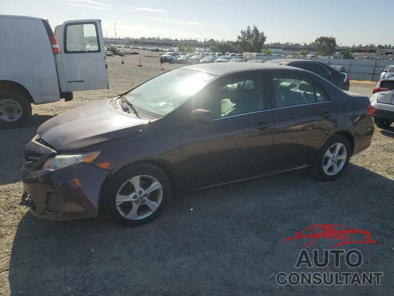 TOYOTA COROLLA 2013 - 2T1BU4EE6DC095782