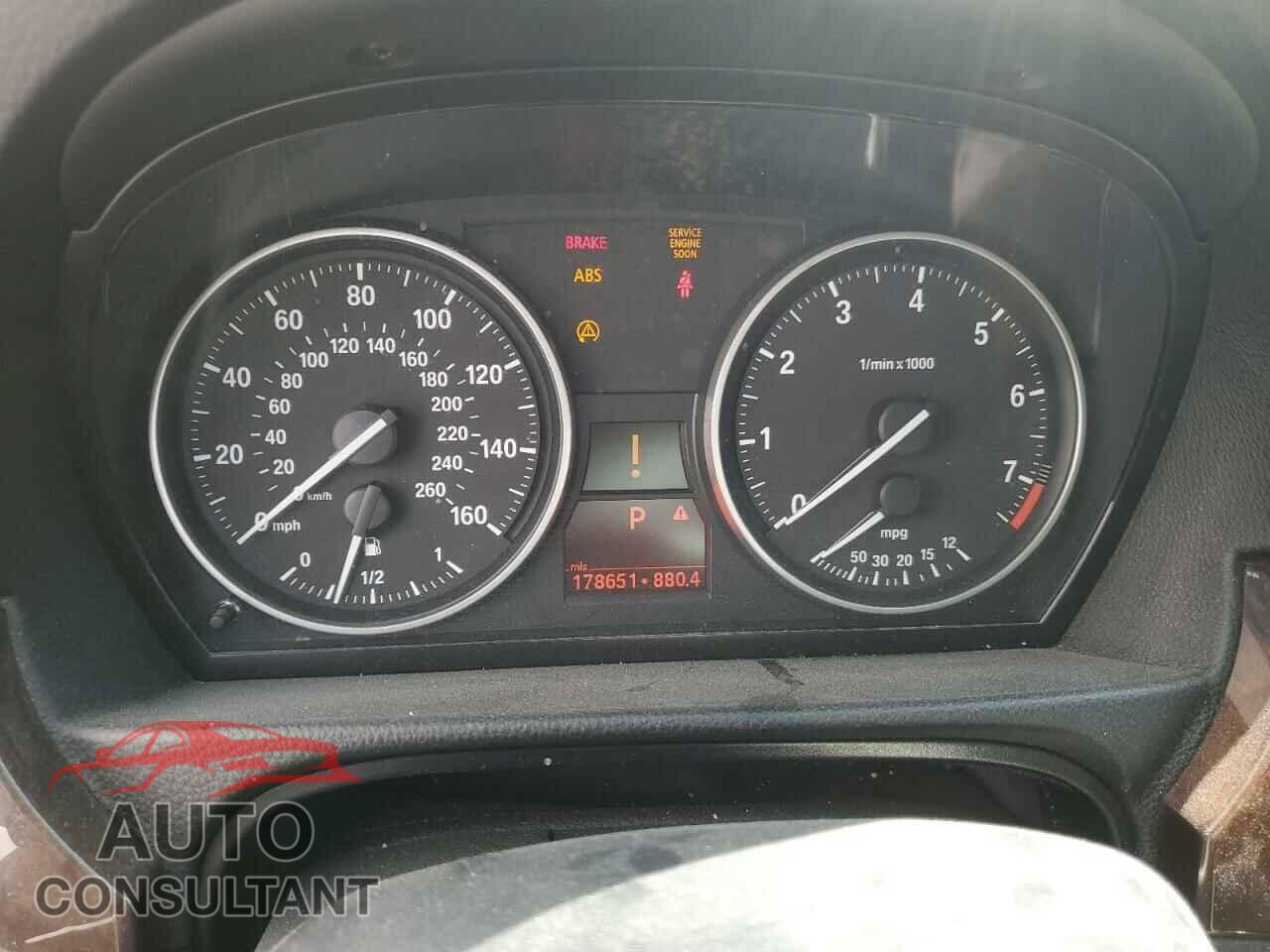 BMW 3 SERIES 2011 - WBAPH5G53BNM72802