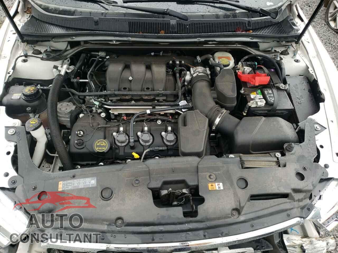 FORD TAURUS 2016 - 1FAHP2E82GG139899