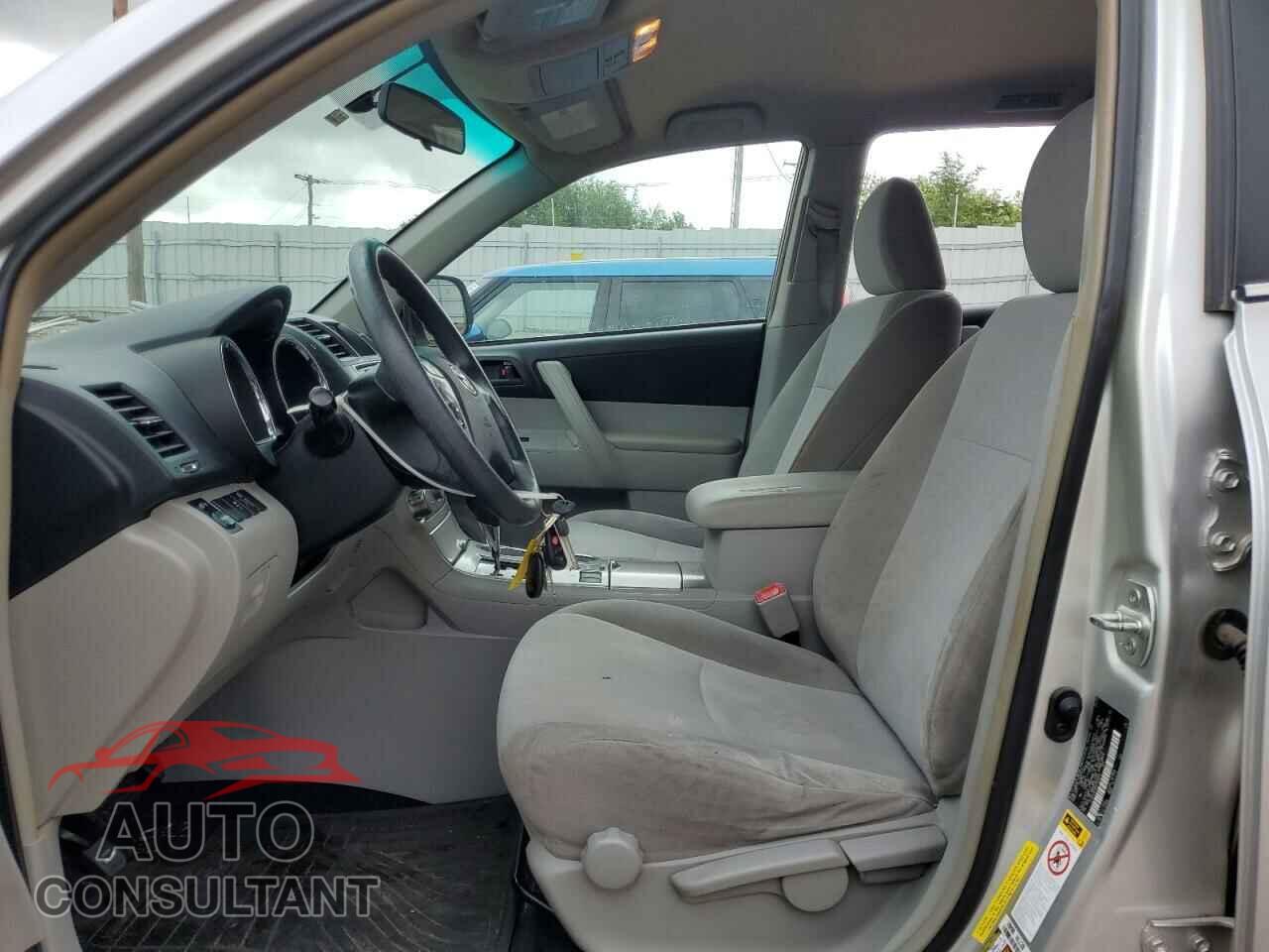TOYOTA HIGHLANDER 2013 - 5TDZA3EH8DS035912