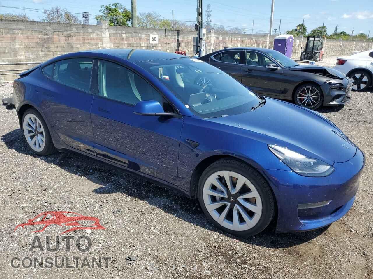 TESLA MODEL 3 2022 - 5YJ3E1EA3NF370115