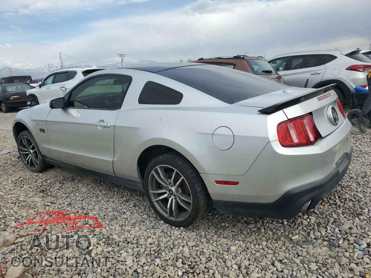 FORD MUSTANG 2011 - 1ZVBP8CF0B5165200