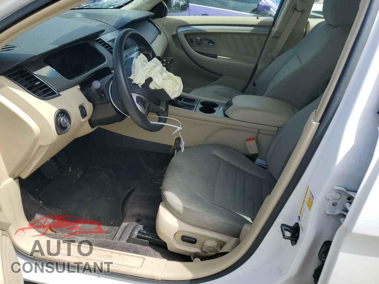 FORD TAURUS 2017 - 1FAHP2D89HG136839