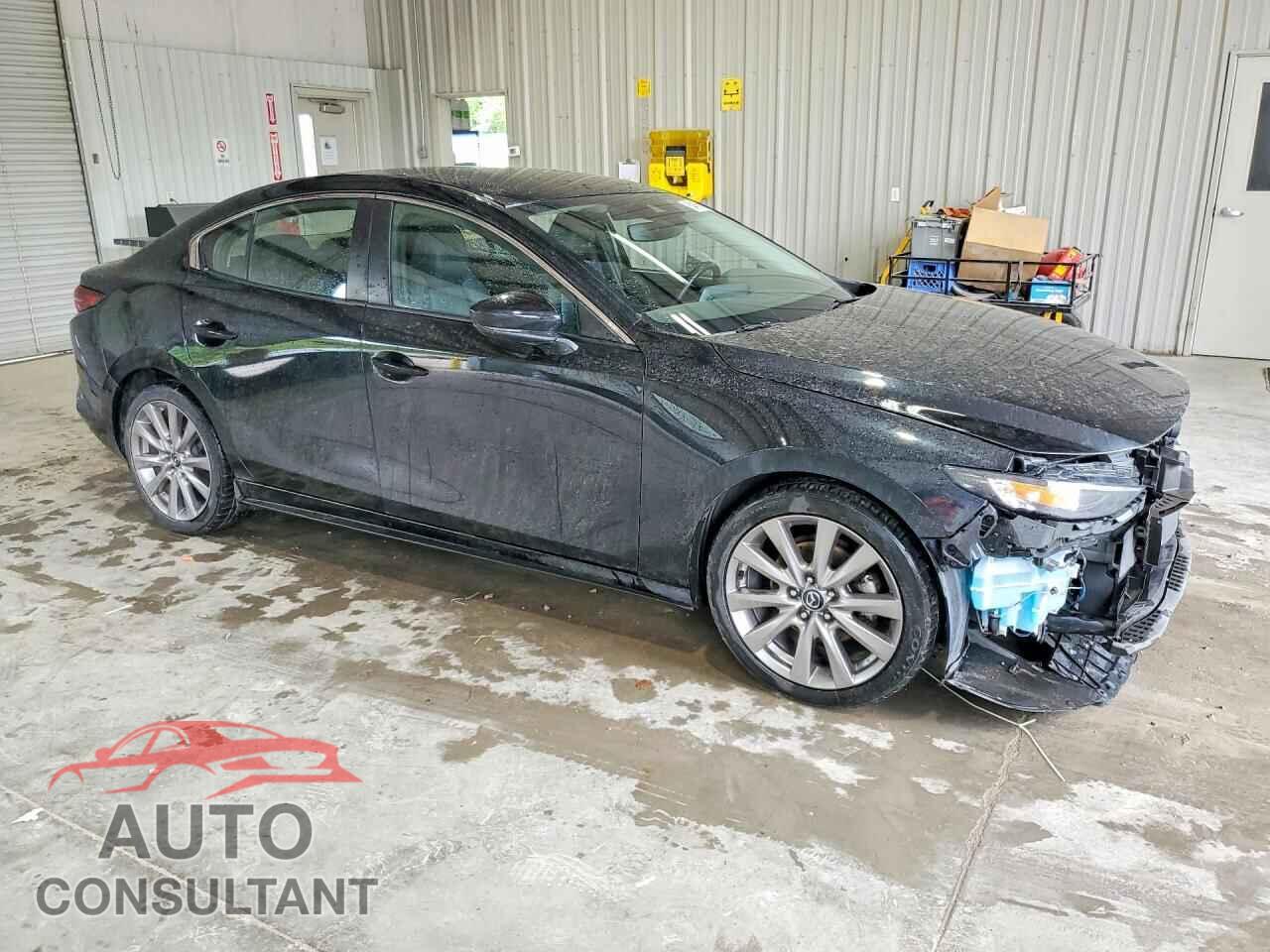 MAZDA 3 2019 - JM1BPBAM7K1147043