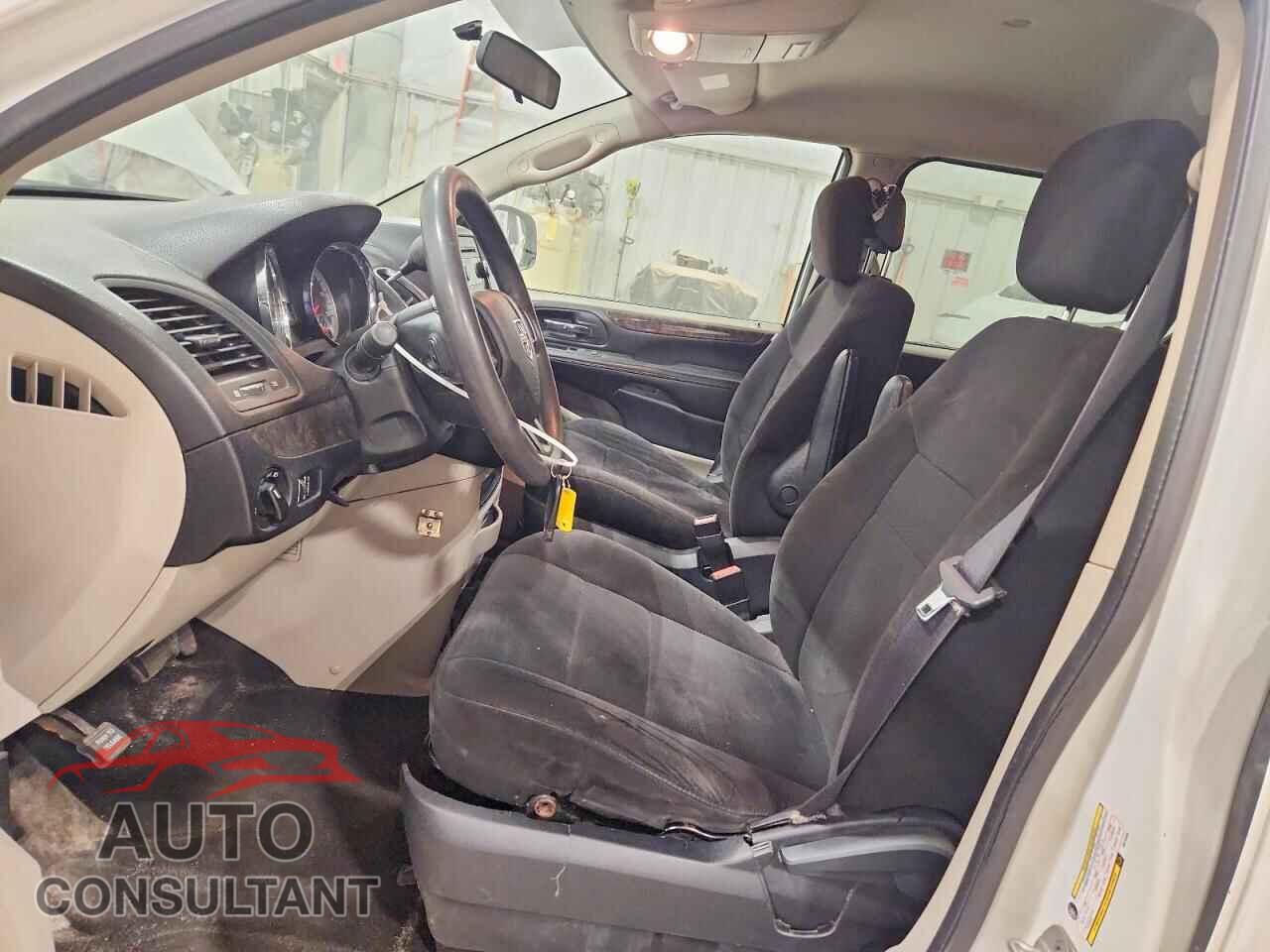 DODGE CARAVAN 2011 - 2D4RN4DG2BR715395