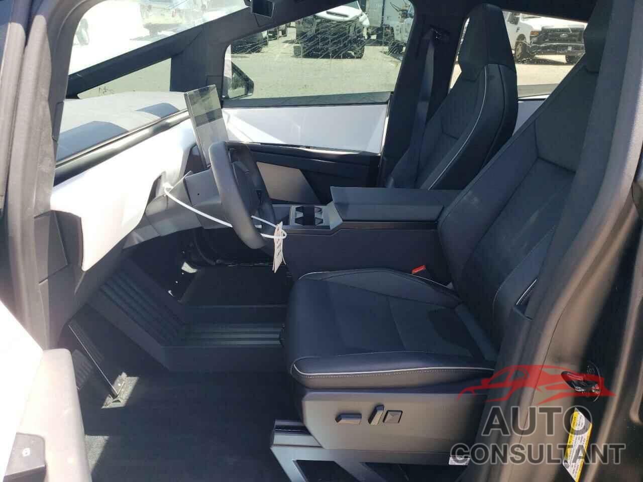 TESLA CYBERTRUCK 2024 - 7G2CEHED7RA039024