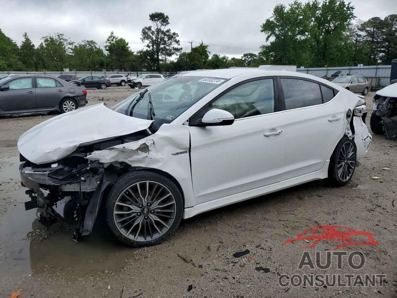 HYUNDAI ELANTRA 2017 - KMHD04LB9HU343010