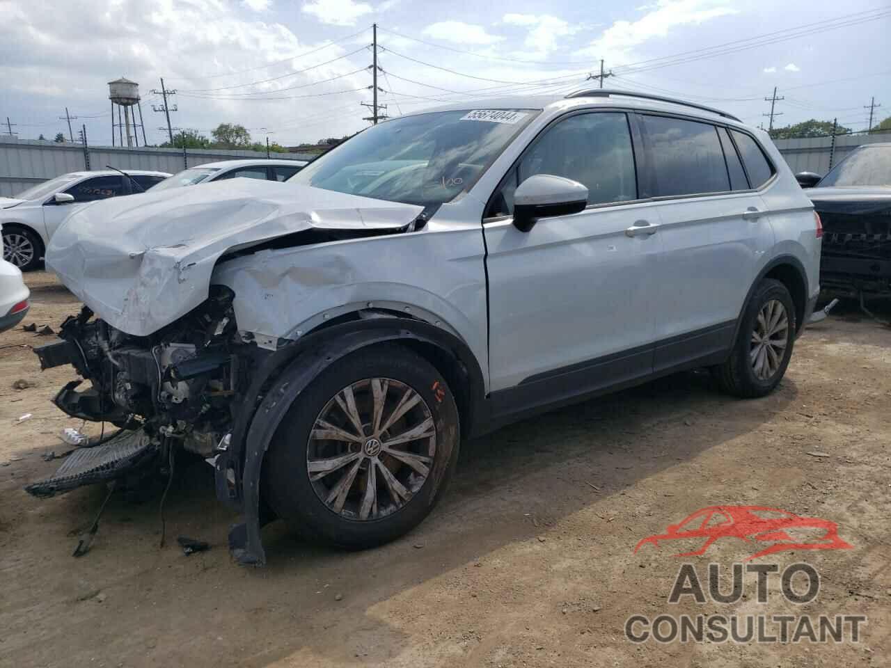 VOLKSWAGEN TIGUAN 2018 - 3VV0B7AX7JM205409