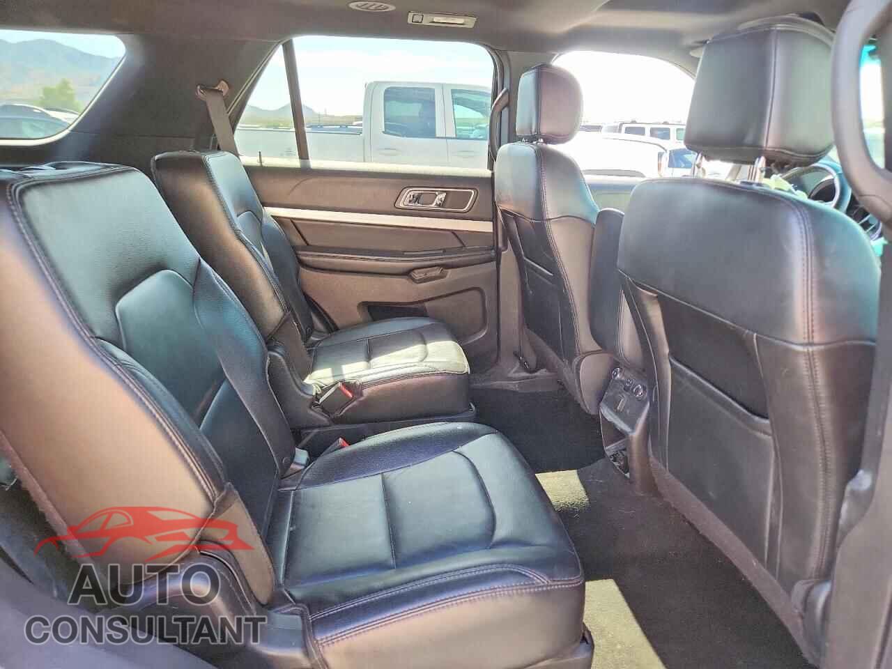 FORD EXPLORER 2017 - 1FM5K8D85HGB31776