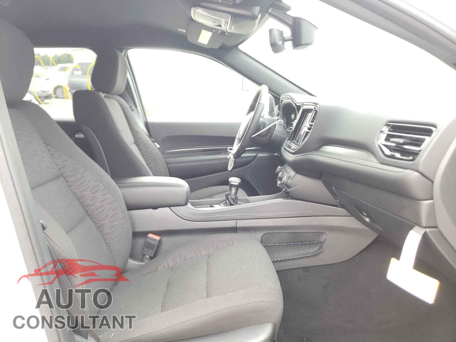 DODGE DURANGO 2021 - 1C4RDJAG4MC766184