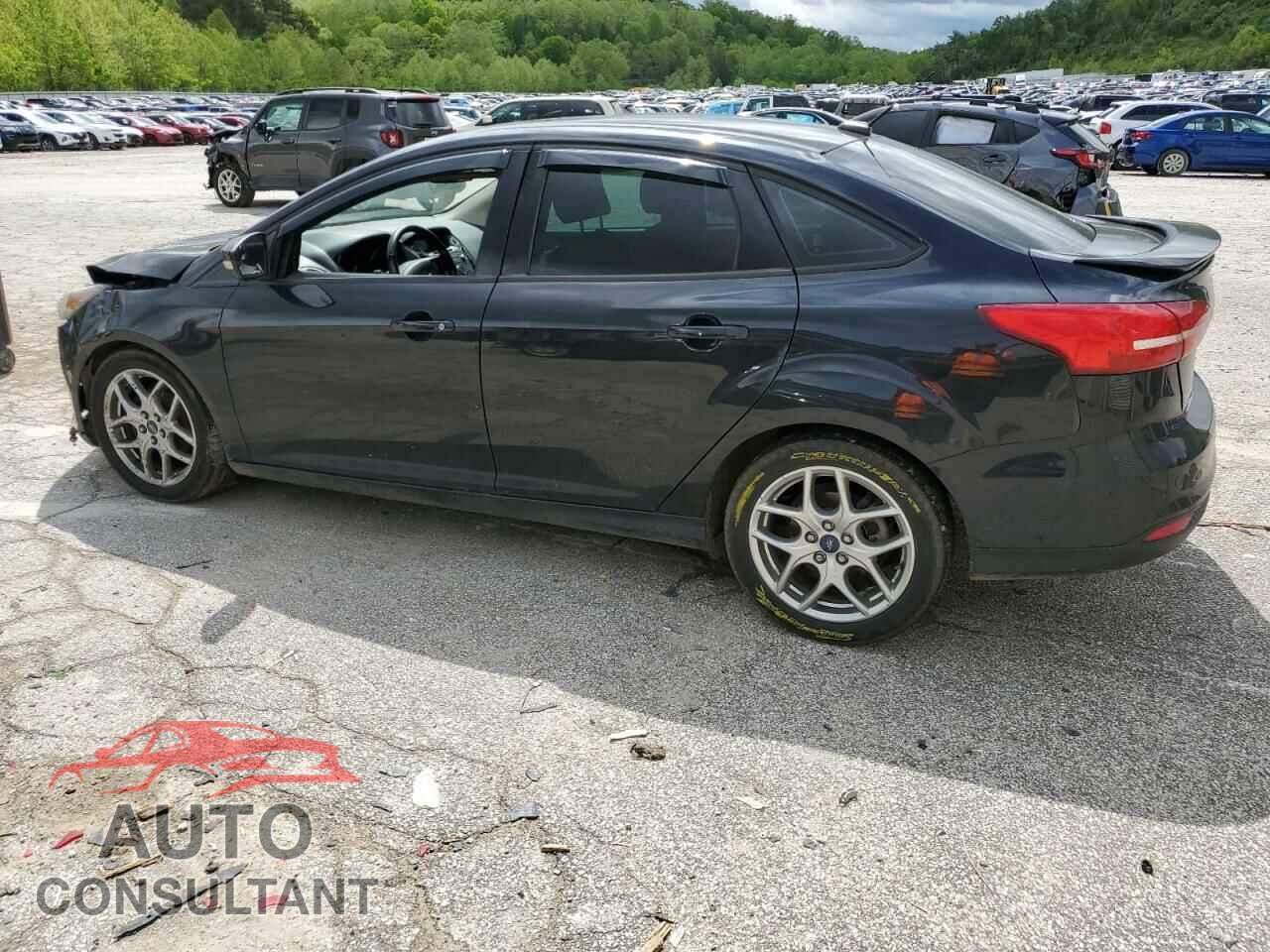 FORD FOCUS 2015 - 1FADP3F24FL218138