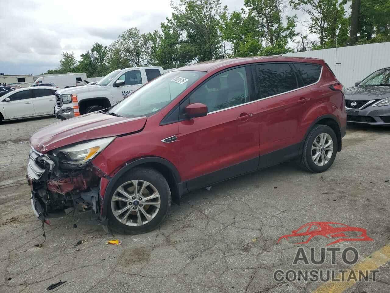 FORD ESCAPE 2017 - 1FMCU0GDXHUB88309