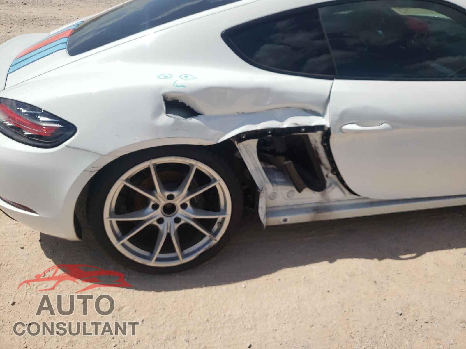 PORSCHE CAYMAN 2017 - WP0AA2A81HS270467