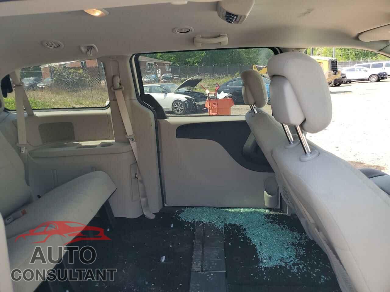 DODGE CARAVAN 2013 - 2C4RDGBG1DR505717