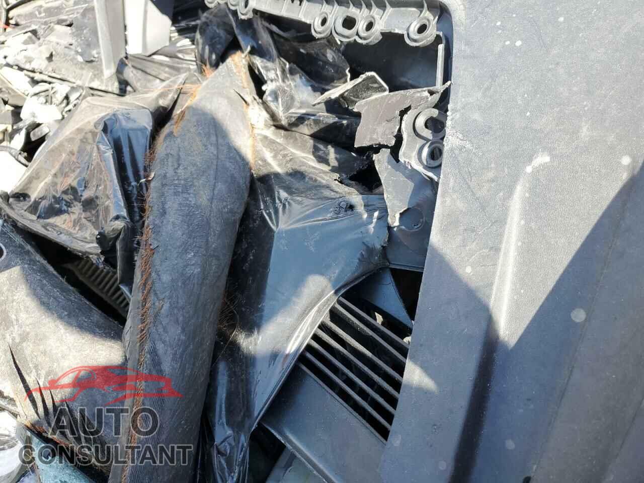 TESLA MODEL 3 2023 - 5YJ3E1EA7PF434028