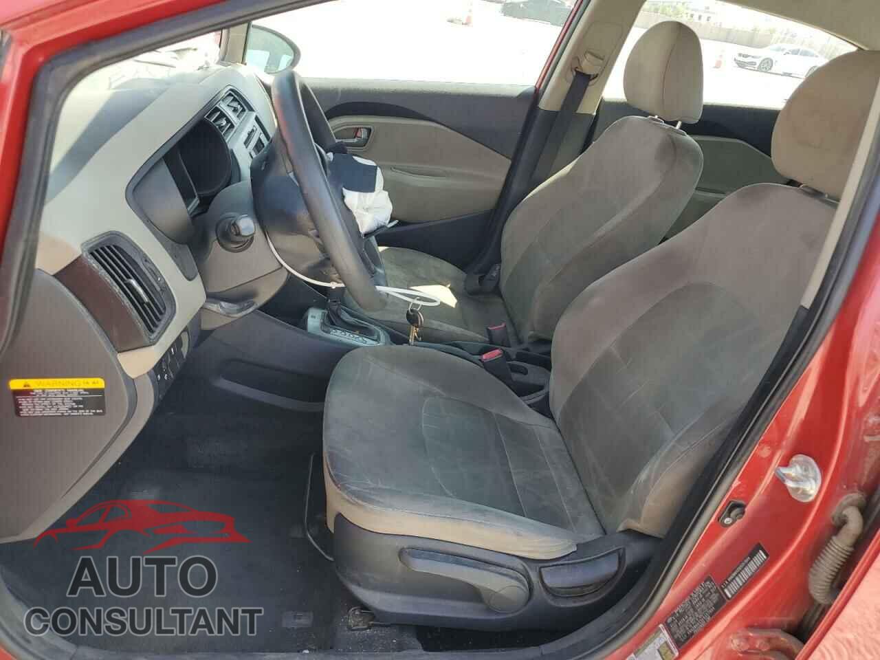 KIA RIO 2014 - KNADM4A35E6357844